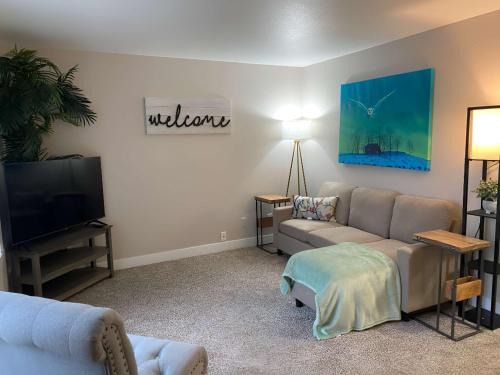 Snohomish Apartment | Quiet cozy centrally located furnished apt #2