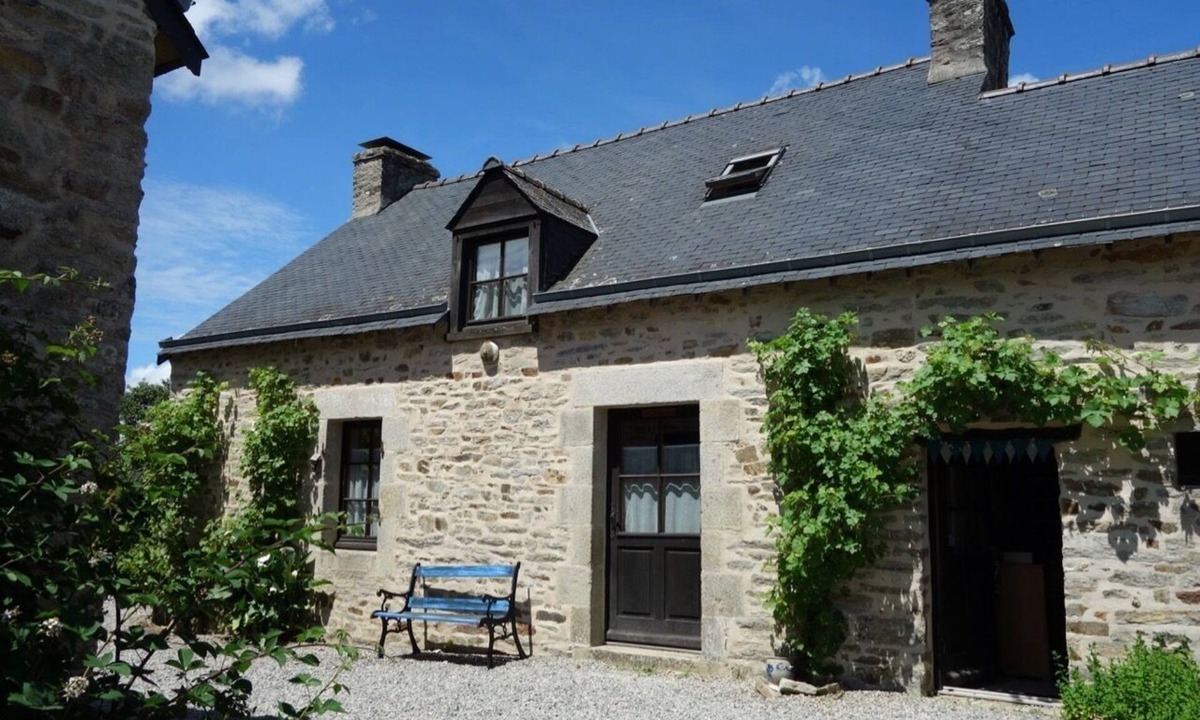 Inzinzac-Lochrist Cottage | Quiet, eco-friendly gîte
