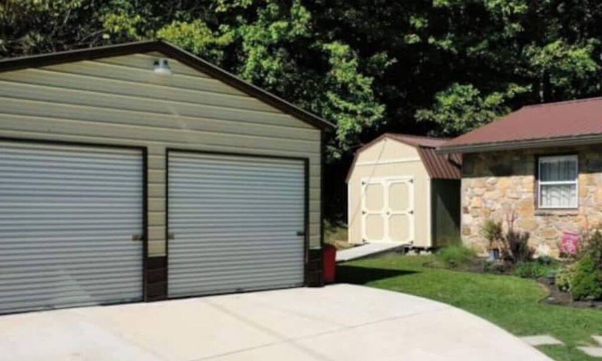 La Follette House | Quiet Getaway