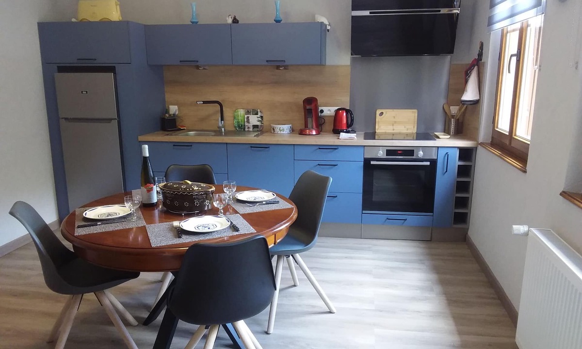 Maisonsgoutte House | Quiet * gîte with great hiking trails to recharge your batteries
