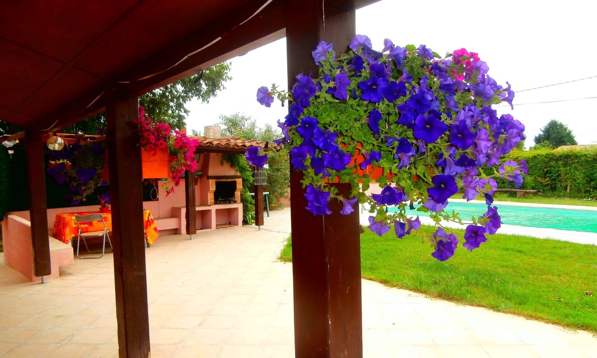 Labastide-Saint-Pierre House | QUIET HOUSE with swimming pool