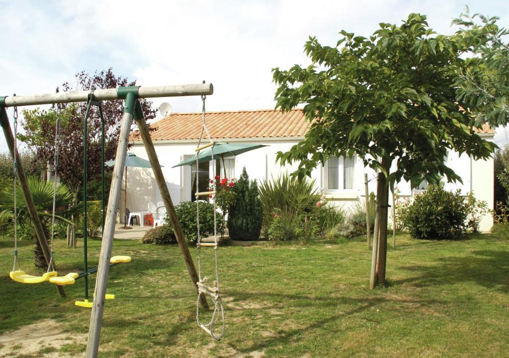 Bourgenay House | Quiet Holiday Home in Loire by the Sea