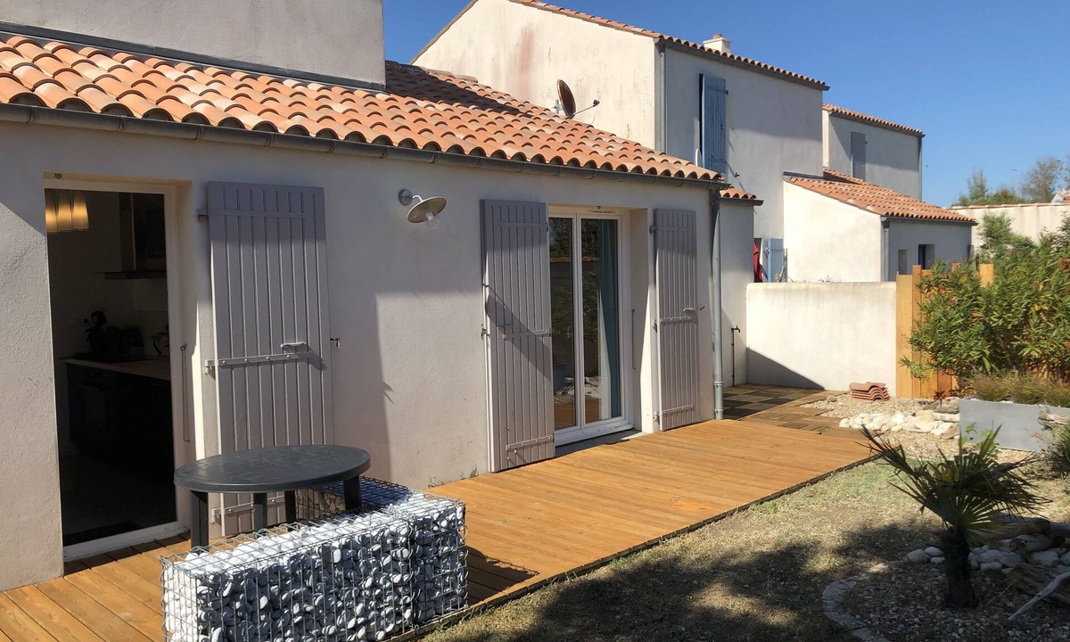 Saint-Denis-d'Oleron House | Quiet house 300m from Les Huttes beach