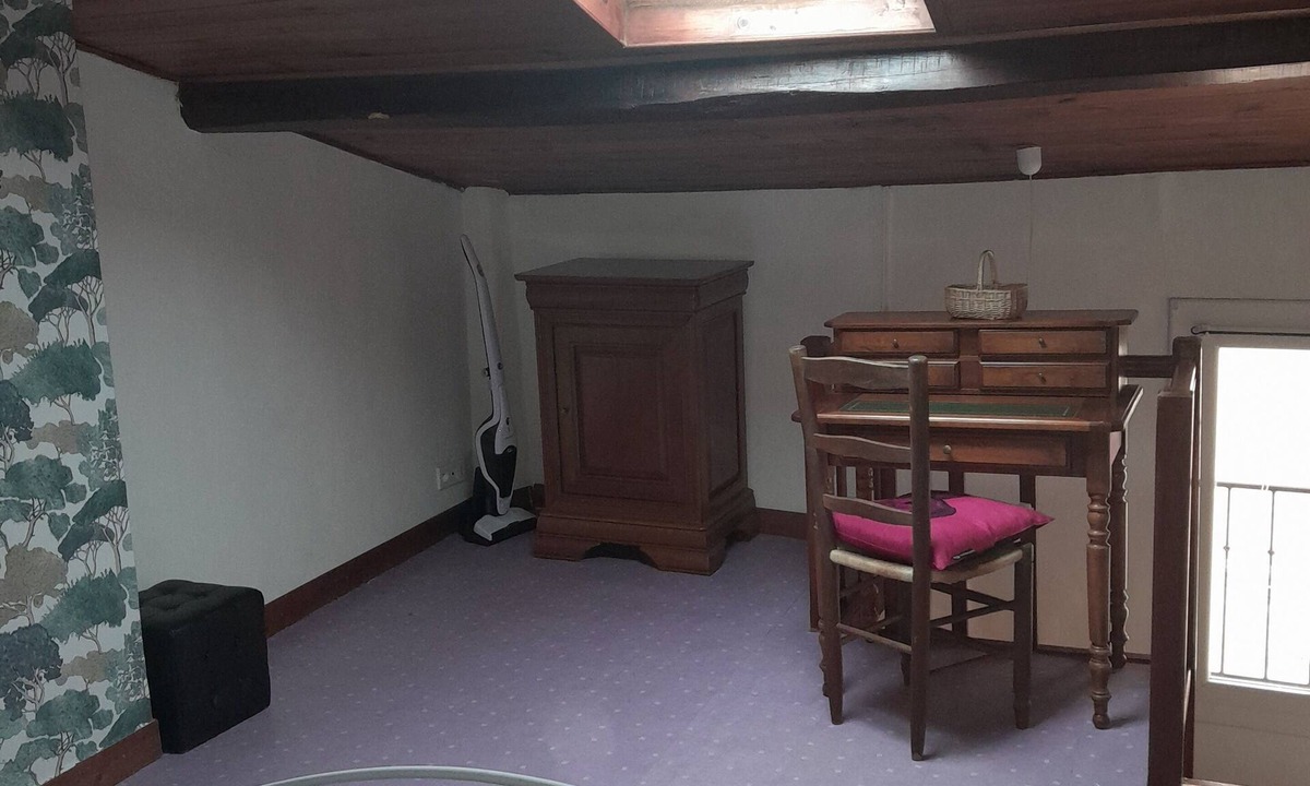 Aups House | Quiet house