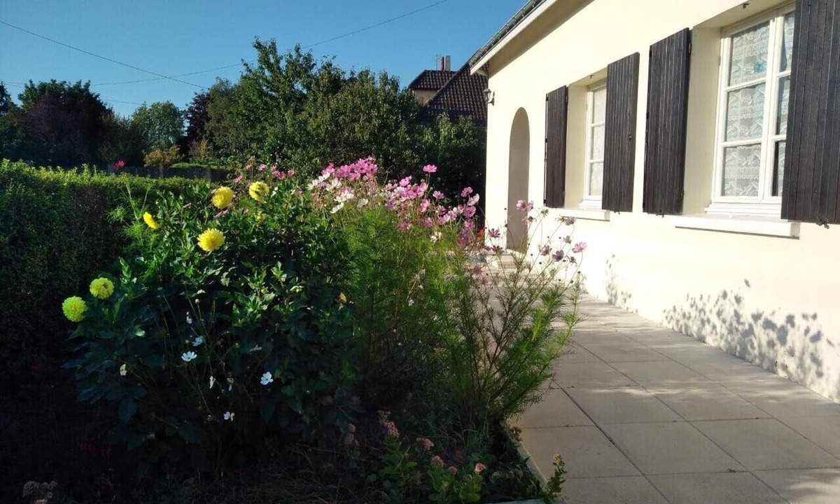 Chateau-la-Valliere Cabin | Quiet house for holidays