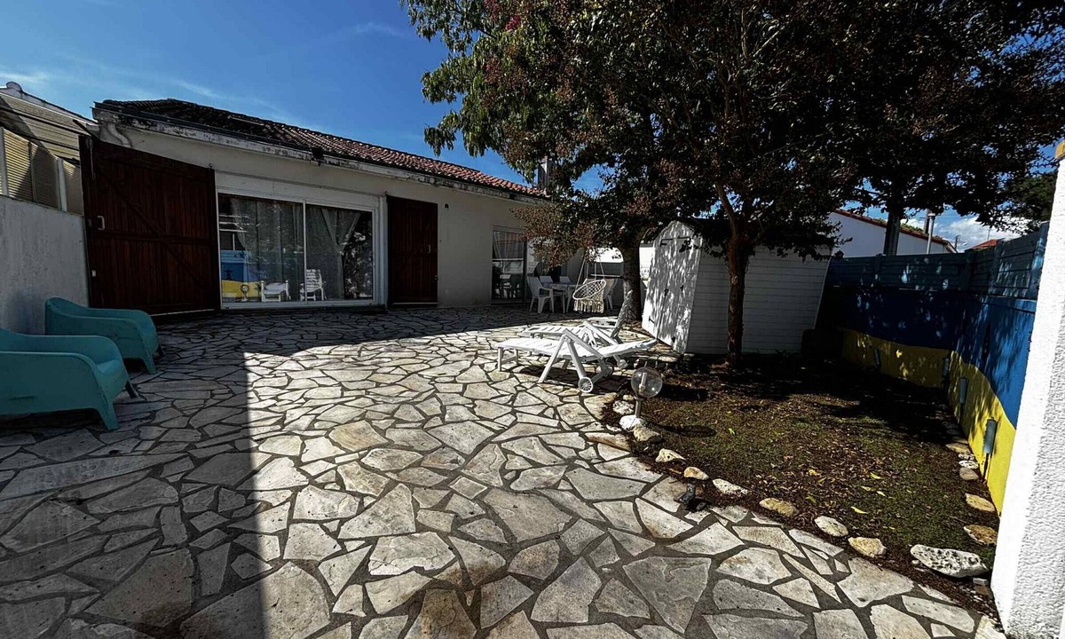 La Tranche-sur-Mer House | Quiet house in La Terrière, near beach and shops