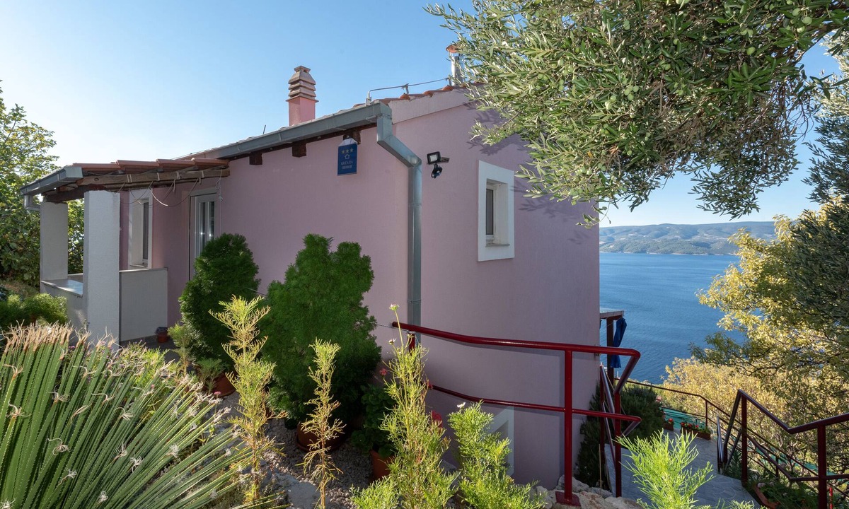 Celina House | Quiet house in a stone village with panoramic sea views