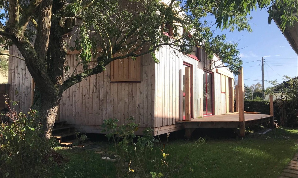 Lebisey House | Quiet house in Caen with 2 bedrooms , 2hrs from Paris, Closed garden and terace