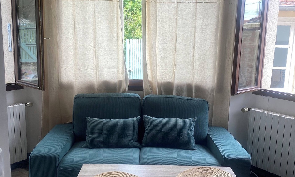 Vernon House | Quiet house in Vernon