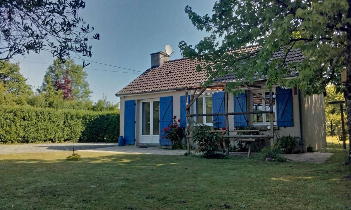 La Feuillie Cottage | Quiet house near beaches, pets allowed, parking