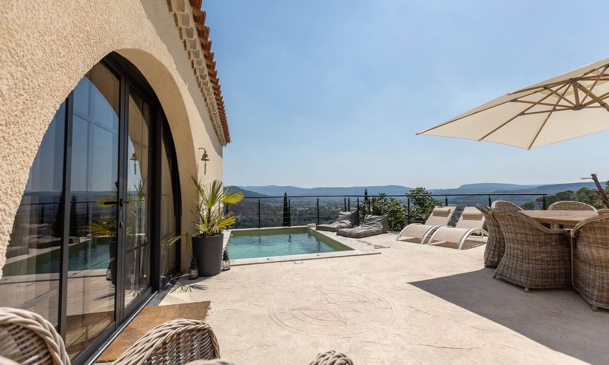 Sampzon House | Quiet house with exceptional view