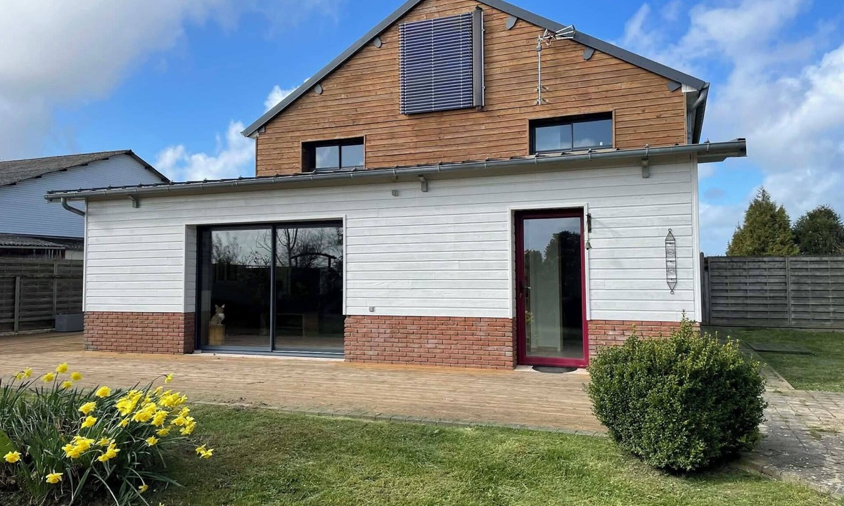 Martainneville House | Quiet house with heated indoor pool