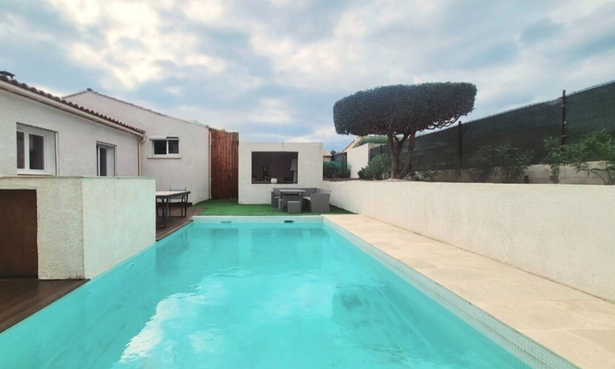Peret House | Quiet location amidst vineyards with private pool and summer kitchen 2 bedrooms