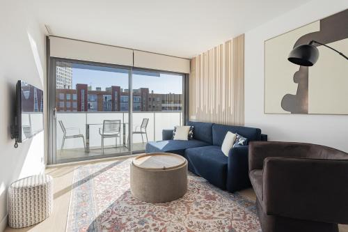 Provencals del Poblenou Apartment | Quiet modern 2 bed apartment with Balcony, Pool and Free Parking