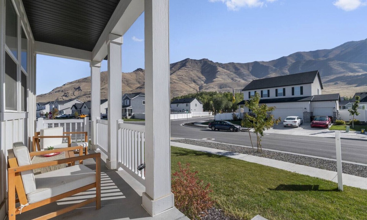Lake Point House | Quiet Mountain View Retreat Brand-New Home