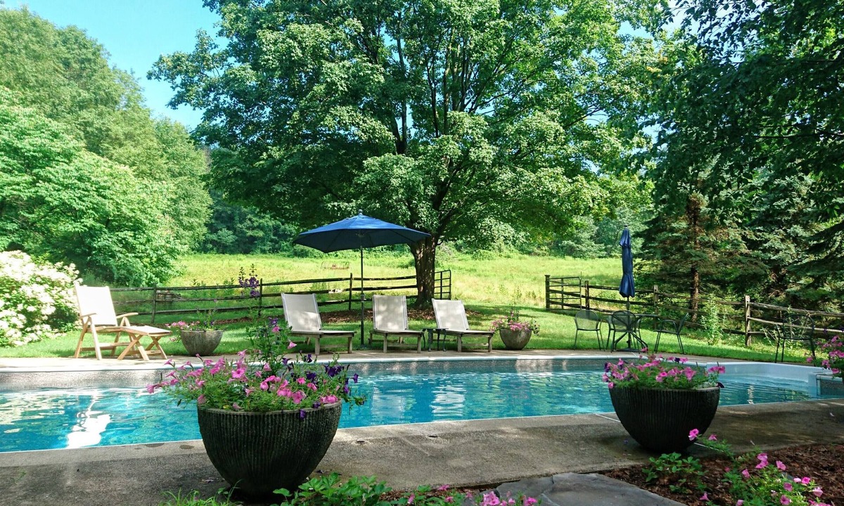 Town of Copake Cottage | Quiet Renovated Barn