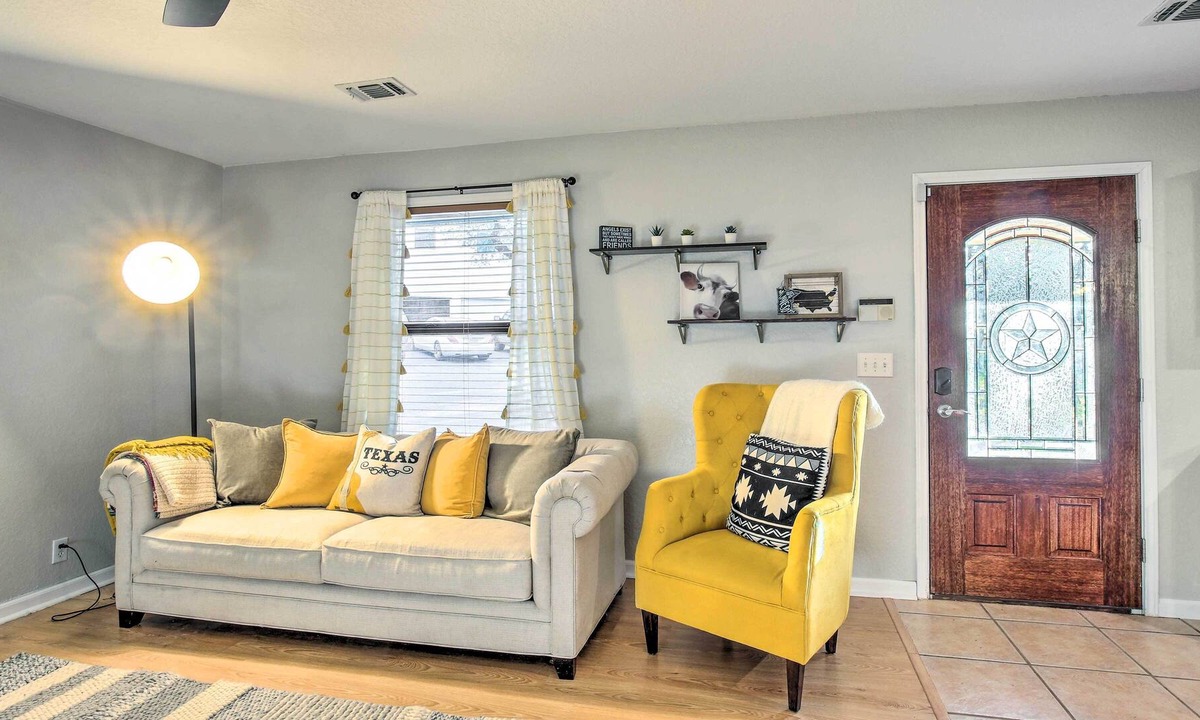 Wetmore House | Quiet San Antonio Guest Home, 4-Acre Property!