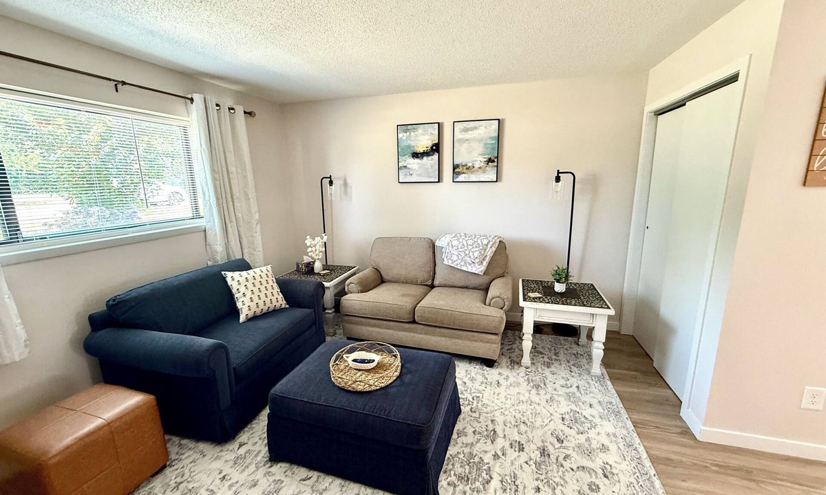 Cedar Rapids Apartment | Quiet Space Apartment