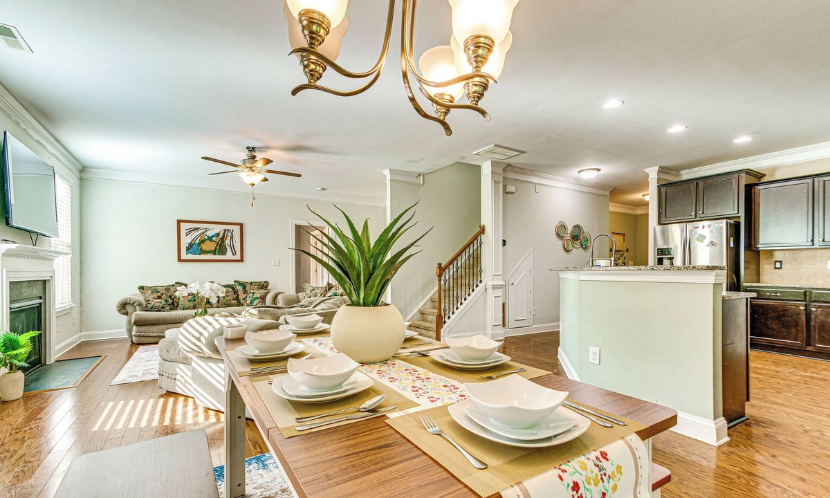 Knightdale House | Quiet & Spacious Family Retreat, 12 Mi to Raleigh