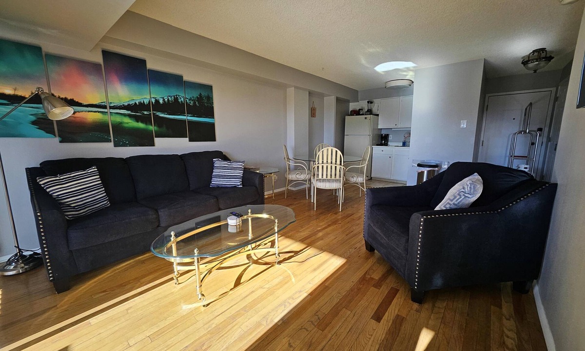 Southeast Colorado Springs Condo | Quiet, Spotless Condo with King Bed for your Getaway!