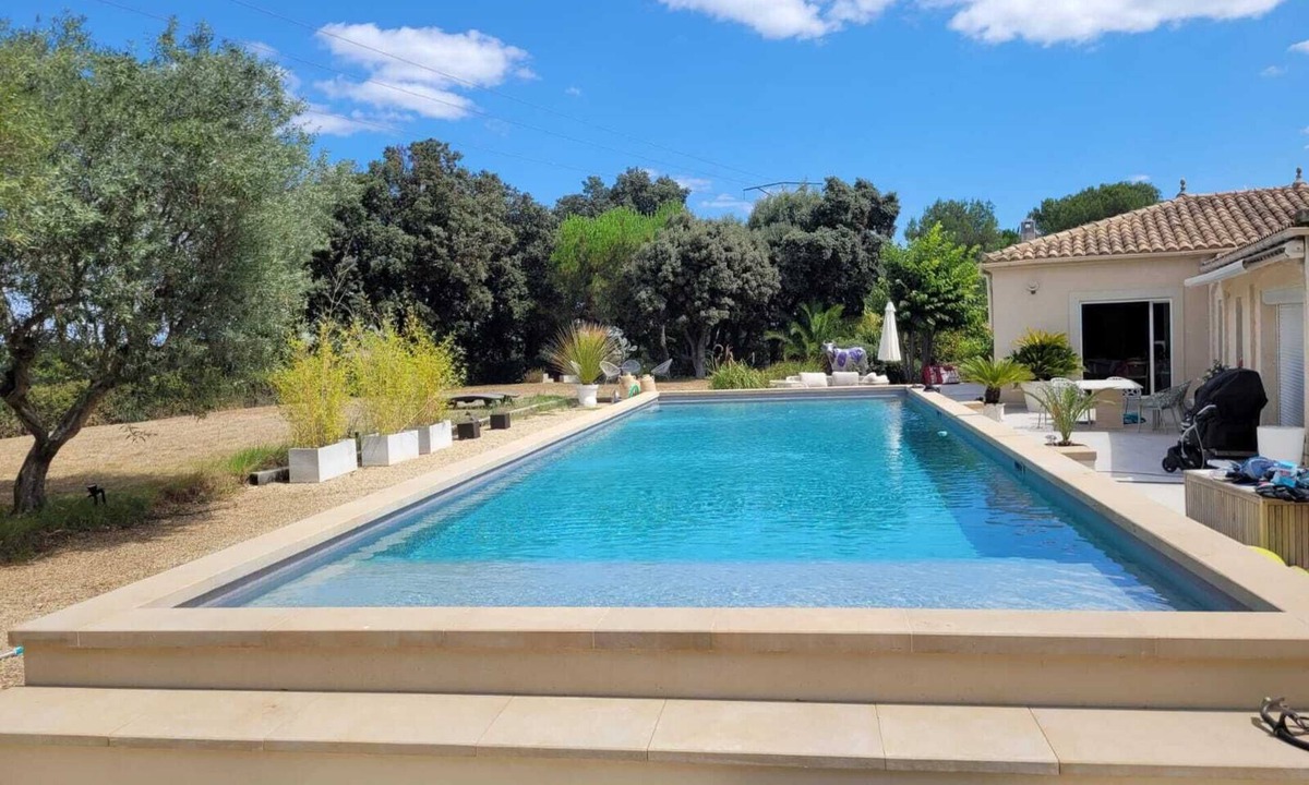 Cournonterral House | Quiet villa with large pool located 10 minutes from the sea, air conditioning and greenery.