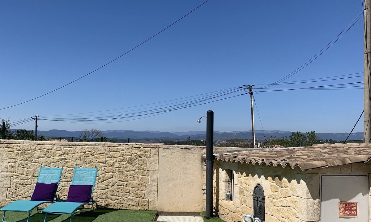 Corneilhan Villa | Quiet villa with pool