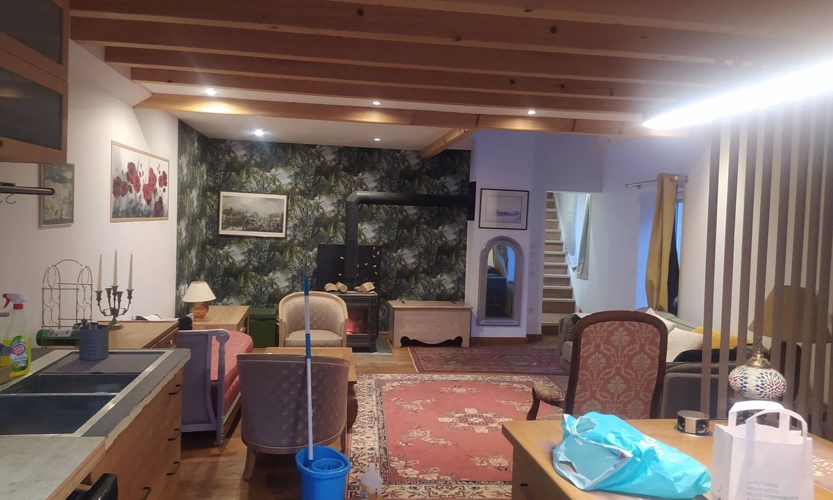 Maron House | Quiet village house