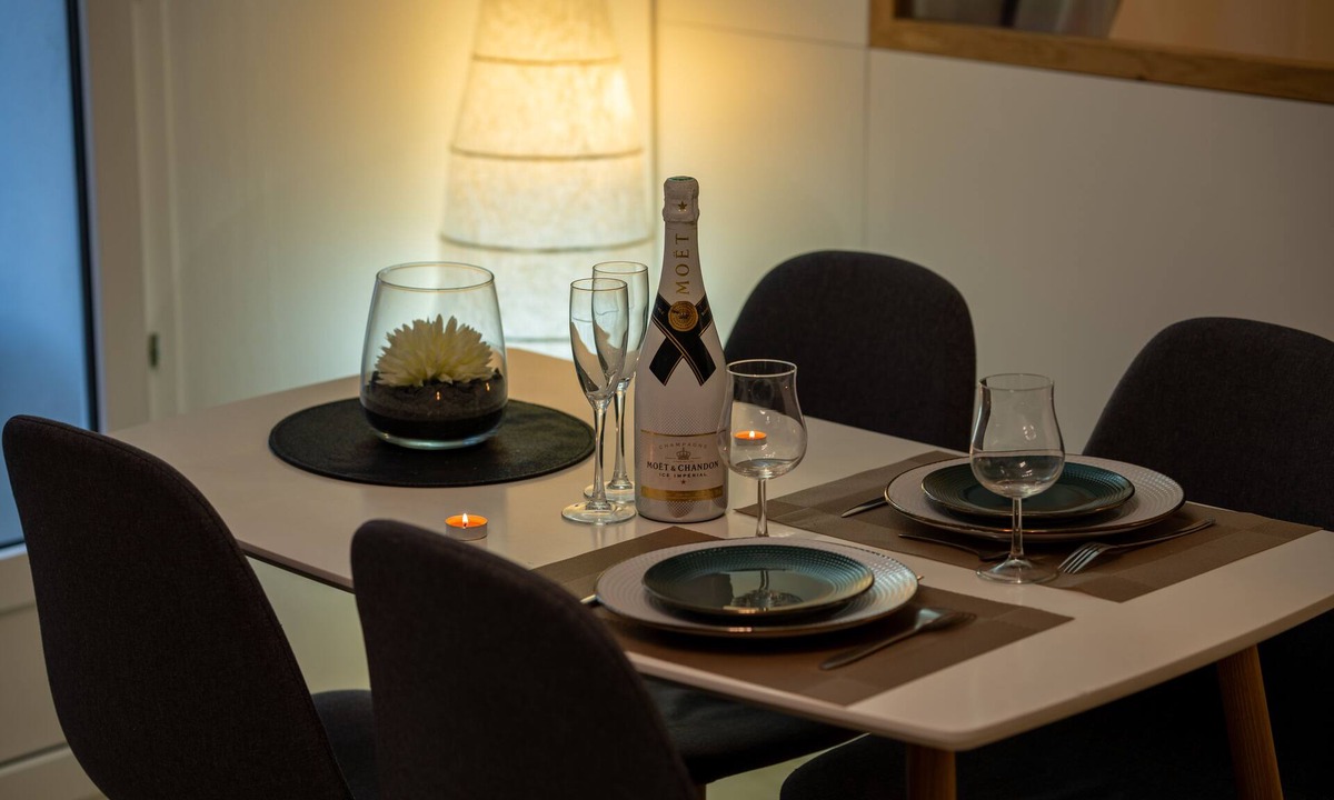 Bourges Apartment | *Quiet & Warm