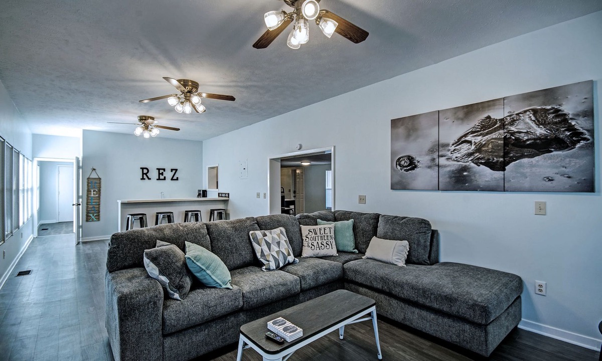 Ludlow House | Quiet Waterview Lake Getaway | Fisherman