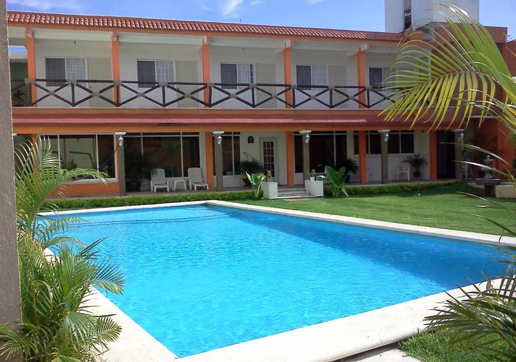 Xochitepec Villa | quintaolivos Jardín y Alberca!
