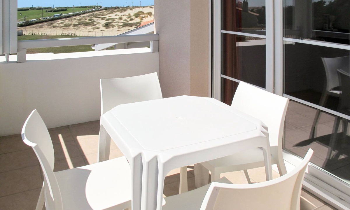 Biscarrosse Plage Apartment | Résidence Belle Dune by Interhome
