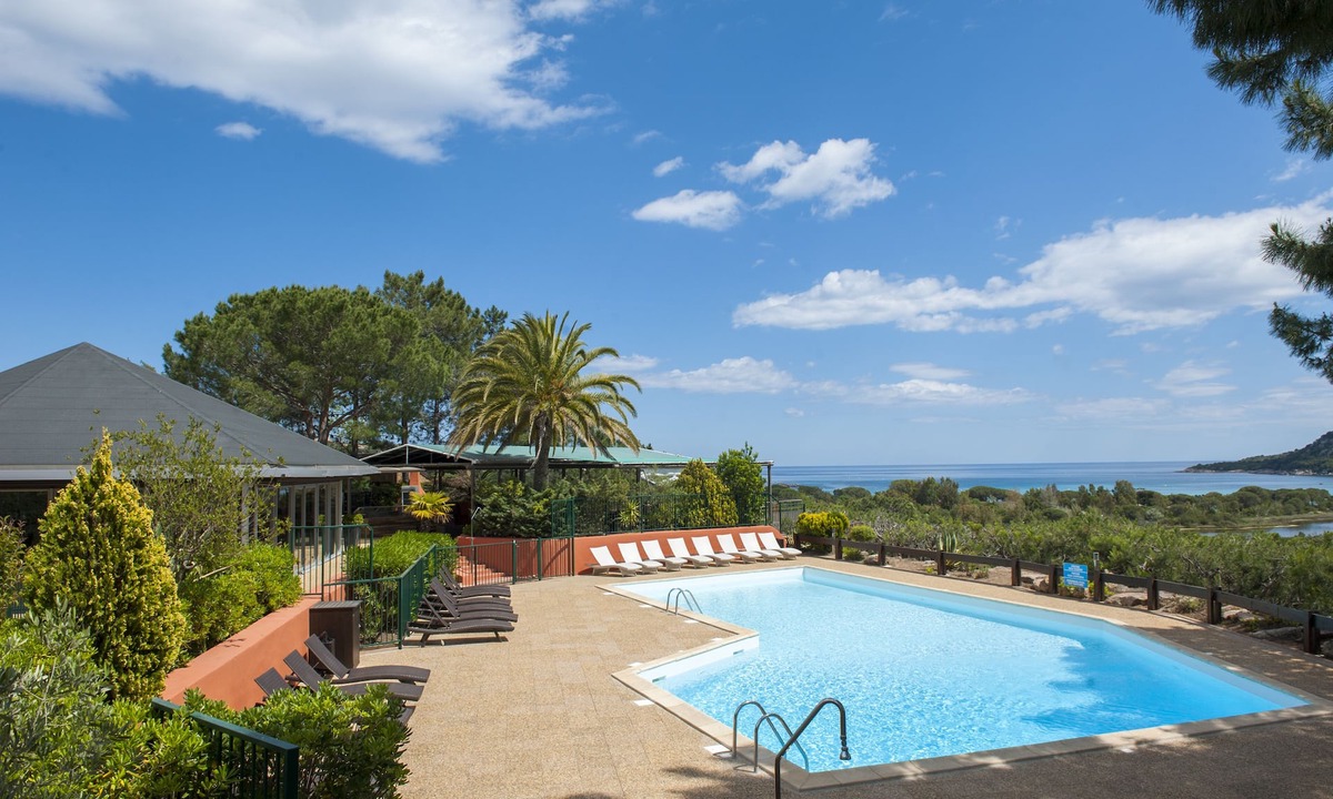 Santa Giulia House | Résidence Castell'Verde