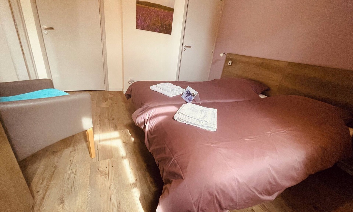 Ferrassieres Apartment | Résidence Château Ferrassières