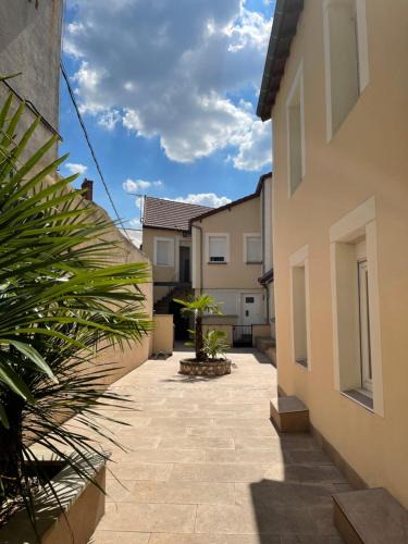 Montlucon Apartment | Résidence DESCHAMPS
