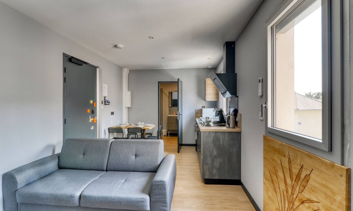 Dompierre-sur-Besbre Apartment | Résidence des Postes 1