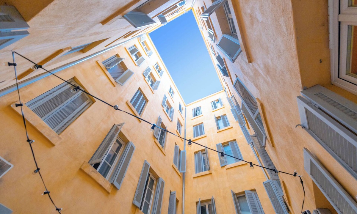 Les Grands Carmes Apartment | Résidence Kley Marseille République