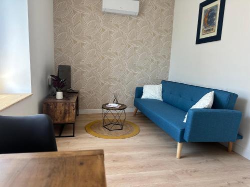 Roussillon-en-Isere Apartment | Résidence le 1564 Bleu