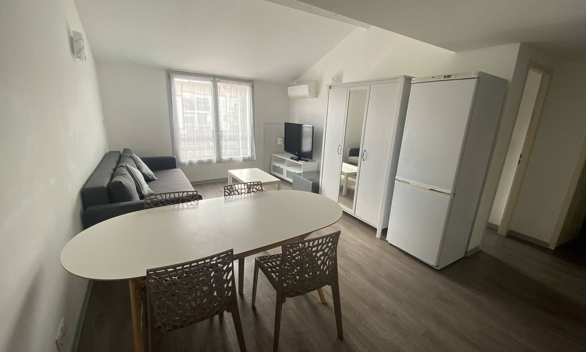 Frontignan Apartment | Résidence Les Vignerons