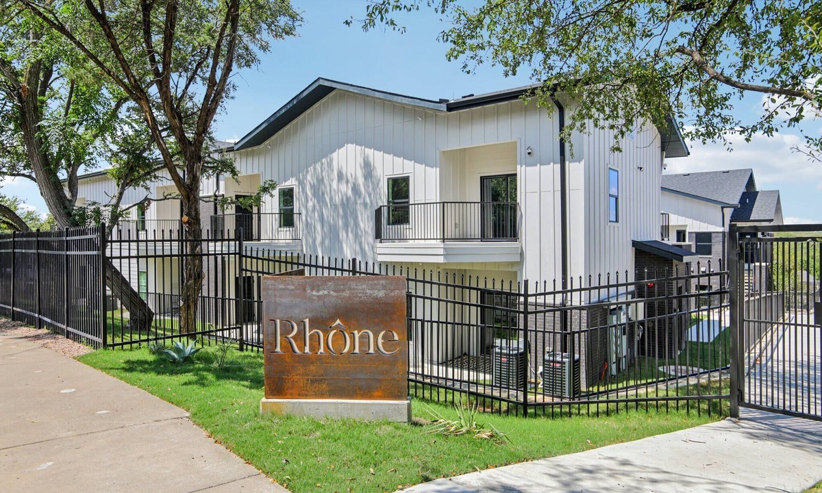 Parker Lane Condo | [R23] 2BD/2.5BA Condo. Brand New, Furnished & Work-Ready!