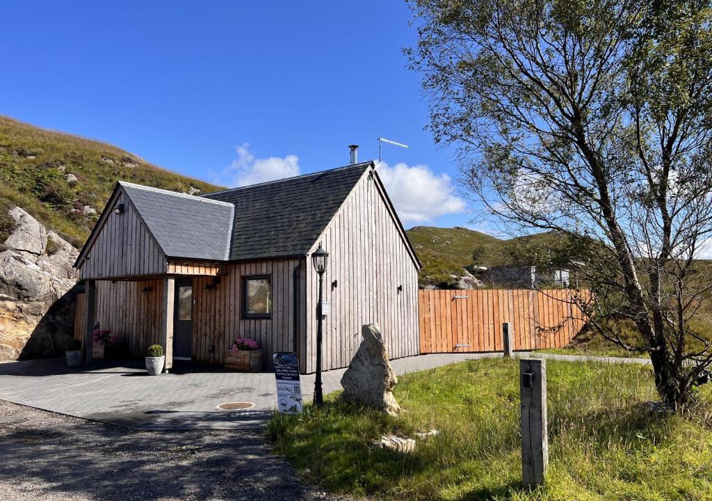 Mallaig House | Raasay Studio Lodge