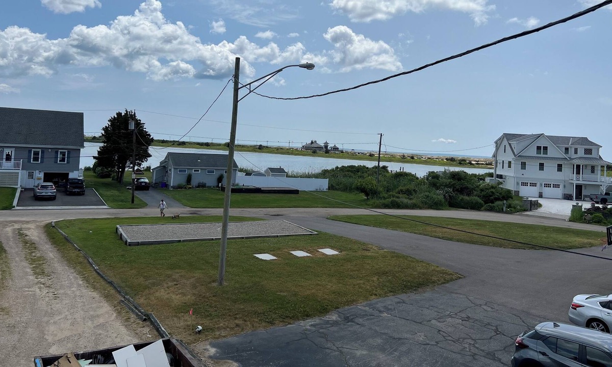 Misquamicut Apartment | Rabbit Run Room #1