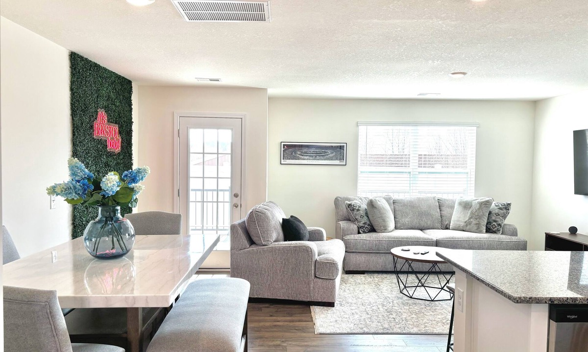 Bluff City House | Raceday Getaway, 3BR/2.5BA home right across from Bristol Motor Speedway!