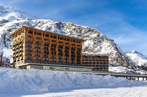 Andermatt Hotel | Radisson Blu Hotel Reussen, Andermatt