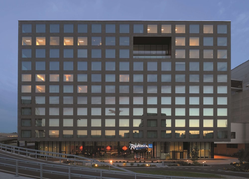 Kloten Hotel | Radisson Blu Hotel Zurich Airport
