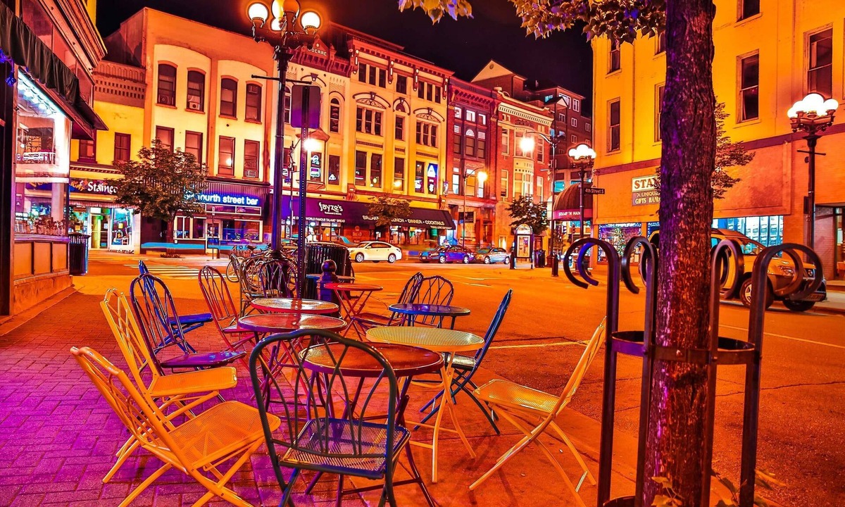 Historic Downtown La Crosse Hotel | Radisson Hotel La Crosse