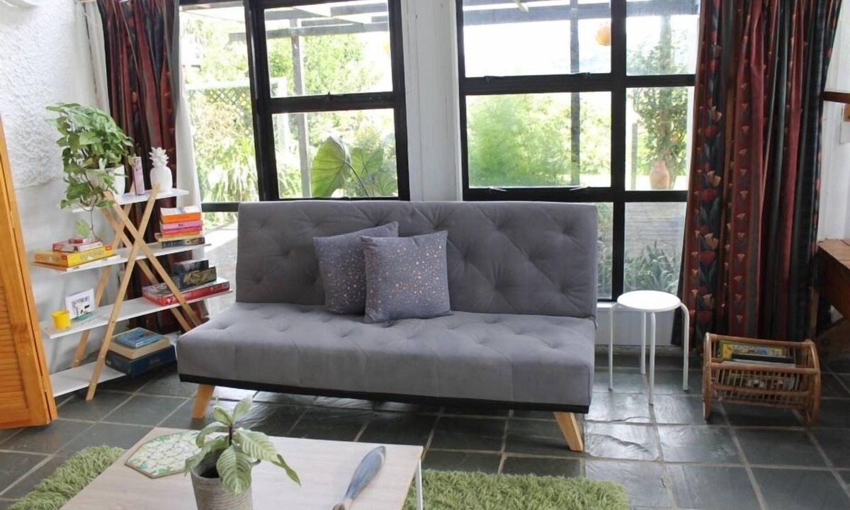 Raglan House | Raglan Waterfront Retreat