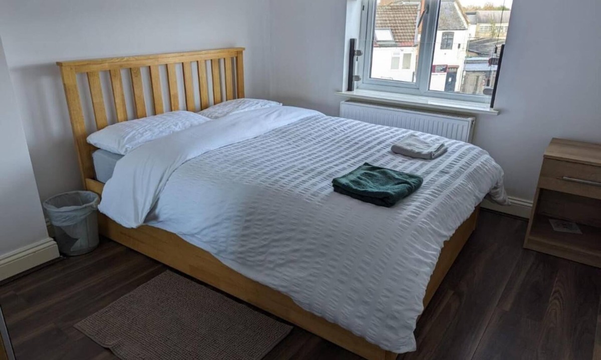 High Barnet Apartment | RAHAL BARNET