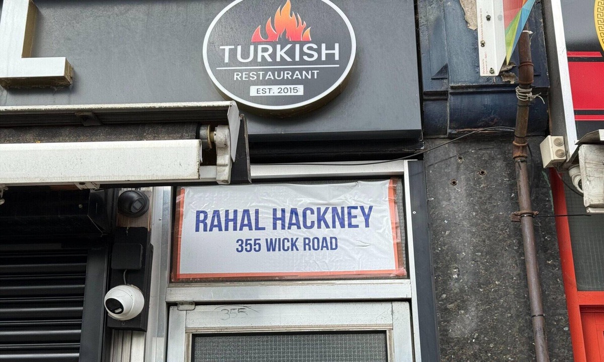 Hackney Wick Apartment | Rahal Hackney | Double Room Shared washroom