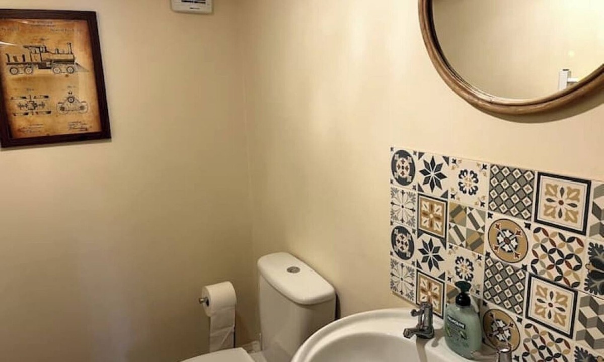 Horsforth Cottage | Railway Cottage Horsforth