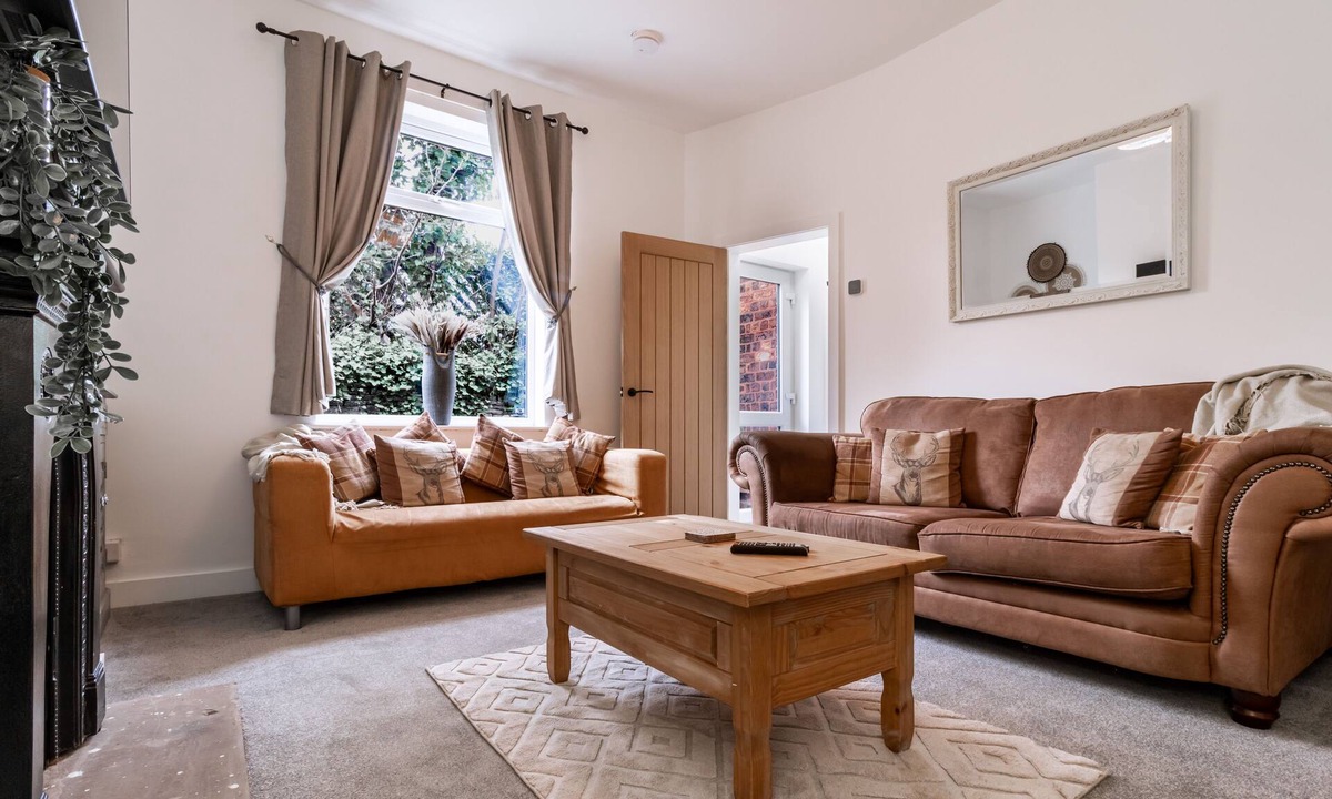 Wakefield Cottage | Railway Retreat